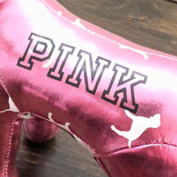 Victoria secret Pink Dog mini plush with White Accents 2018 - Picture 10 of 11